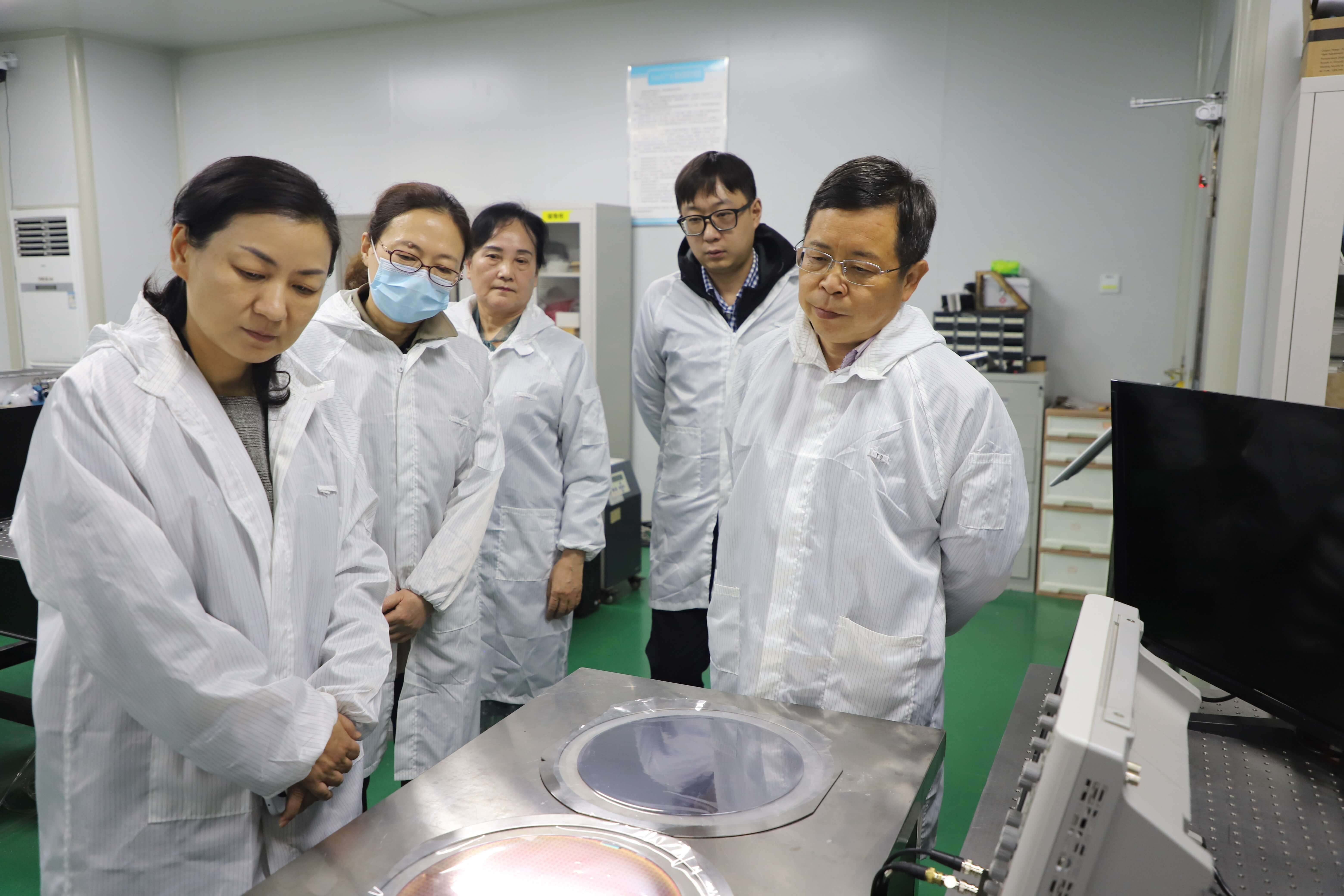 王慧萍调研湖北工业大学